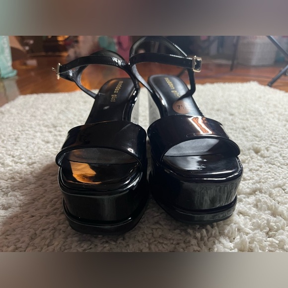 Madden Girl Size 7.5 Black Wedge Sandals NWT - Picture 6 of 10